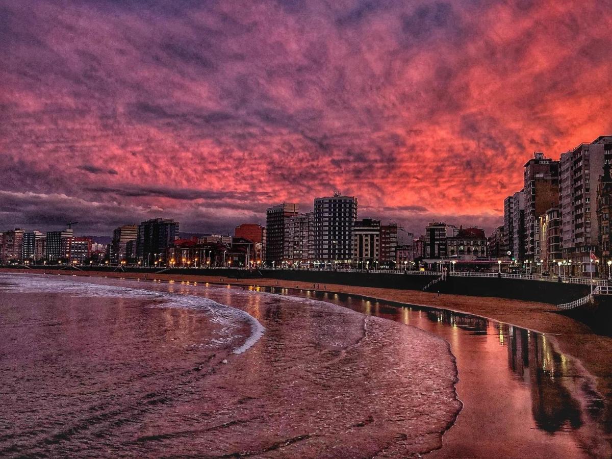 Sweet Home Gijon Bagian luar foto